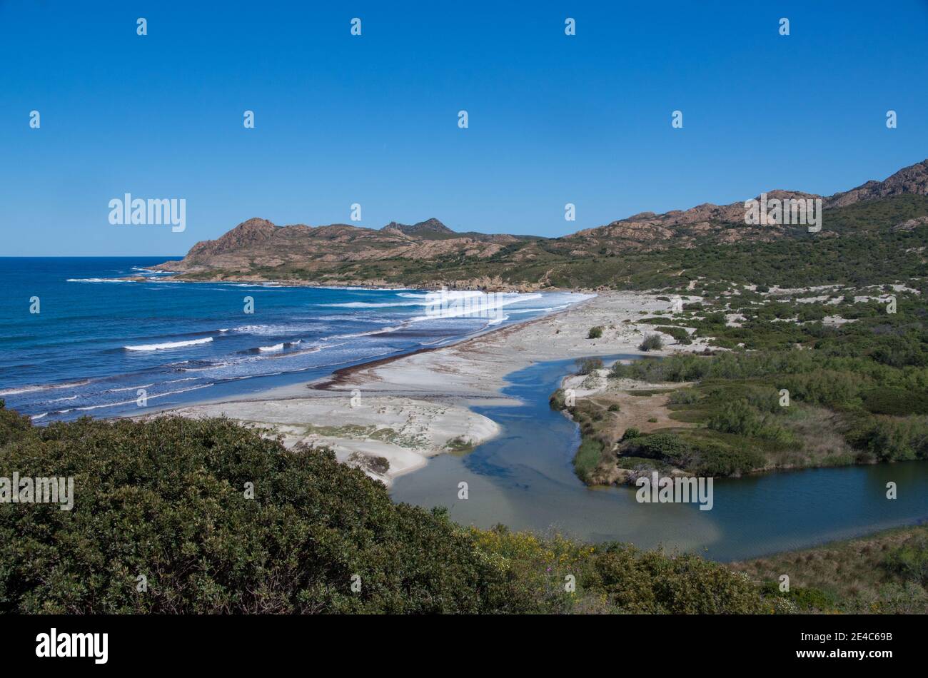 Vue sur le delta de l'Ostricone sur l'île française de Corse Banque D'Images