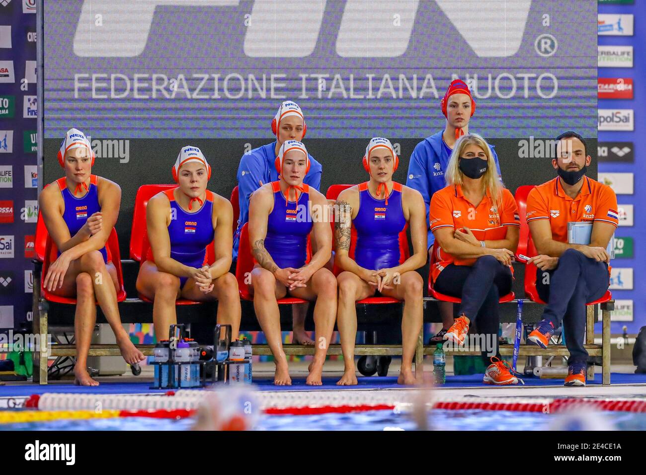 TRIESTE, ITALIE - JANVIER 22: Équipe des pays-Bas pendant le match entre les pays-Bas et le Kazachstan aux Jeux Olympiques de Polo d'eau pour femmes qualification à Banque D'Images