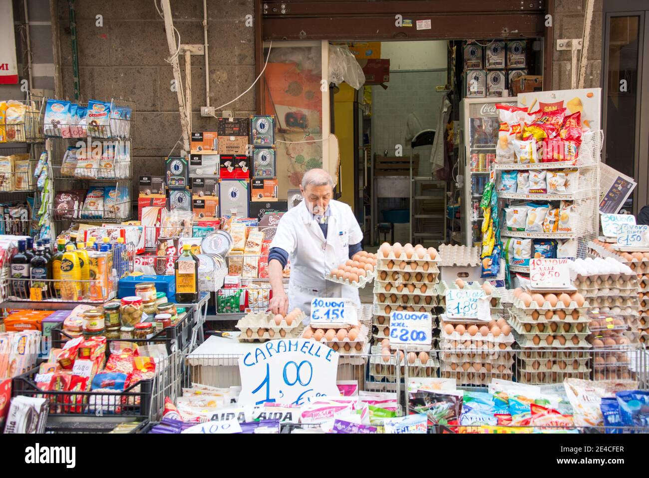 Présentation générale du magasin, marché de Naples Banque D'Images