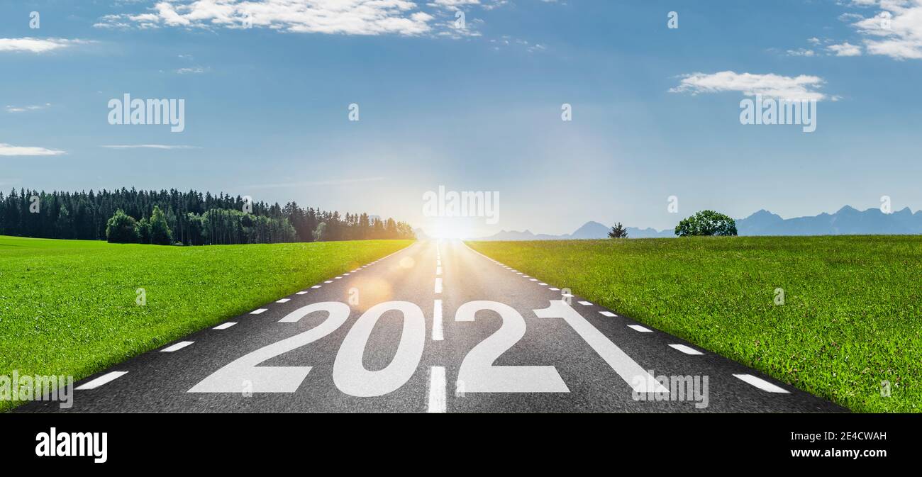 Route vers le nouvel an 2021 Banque D'Images