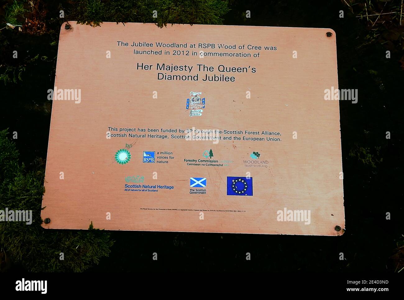 Plaque commémorative - Jubilee Woodland Walk, Wood of Cree, Newton Stewart, Galloway, Écosse. Banque D'Images