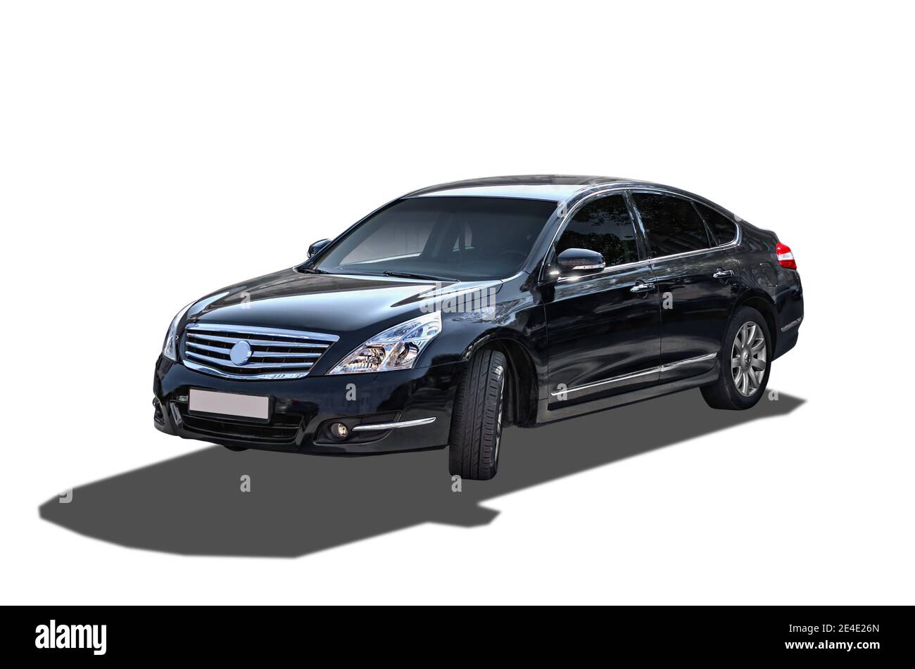 voiture sur fond blanc (tous les logos, inscriptions et marquages ont été supprimés) Banque D'Images