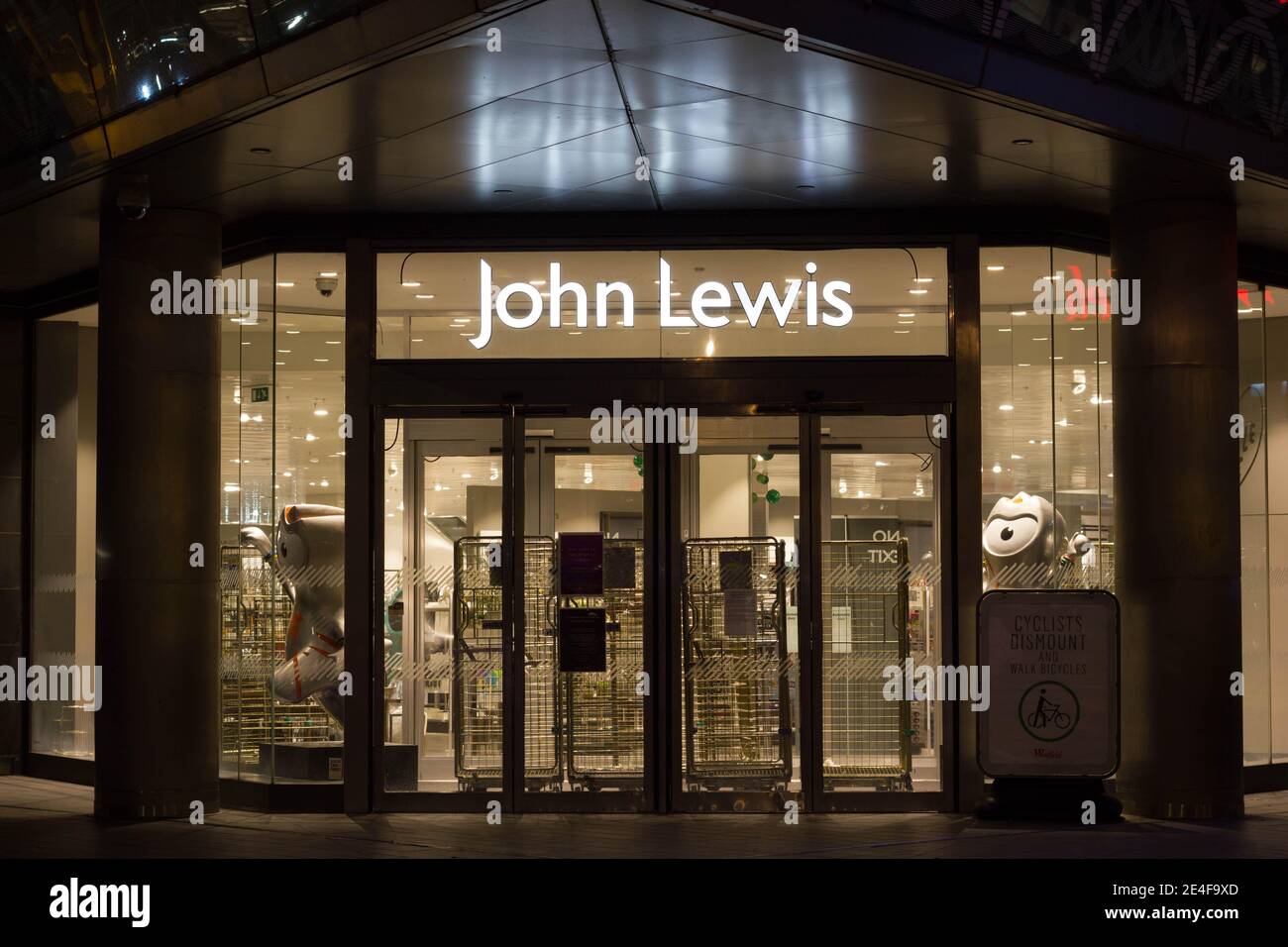 Entrée au grand magasin John Lewis dans le centre commercial Westfield Stratford, Londres Banque D'Images