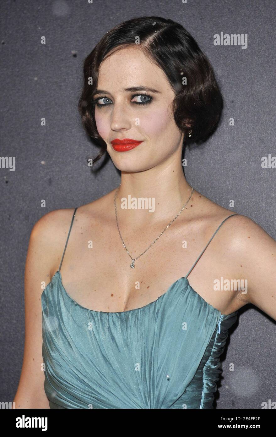 EVA Green participe au cocktail d'inauguration de la boutique phare de Montblanc Paris, à Paris, en France, le 1er octobre 2009. Photo de Christophe Guibbbaud/ABACAPRESS.COM Banque D'Images