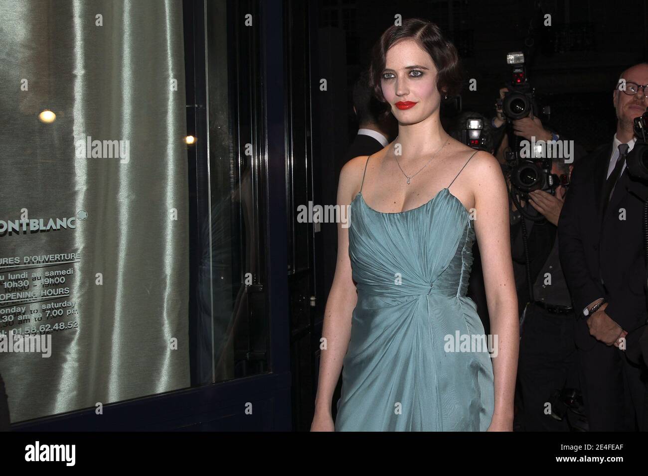 EVA Green participe au cocktail d'inauguration de la boutique phare de Montblanc Paris, à Paris, en France, le 1er octobre 2009. Photo par Olivier Vigerie/ABACAPRESS.COM Banque D'Images