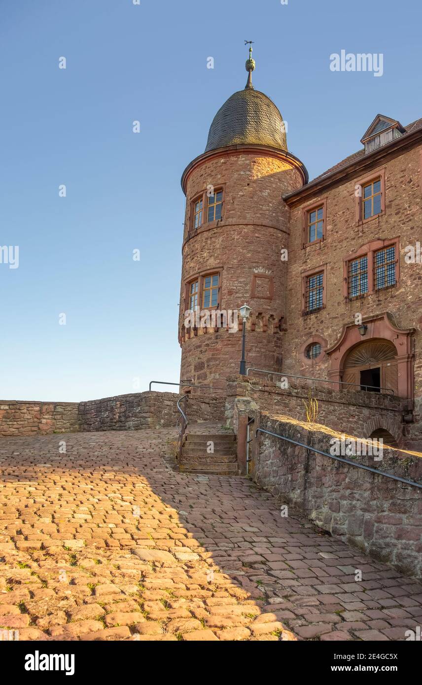 Paysage nocturne autour du château de Wertheim dans le sud de l'Allemagne Banque D'Images