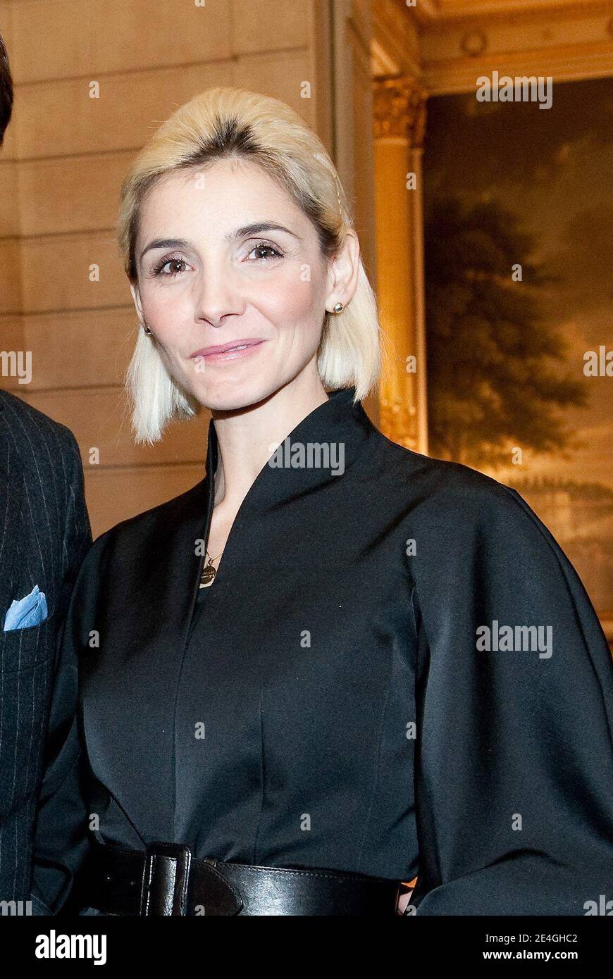 L'actrice française et la princesse Clotilde Courau avec son mari le