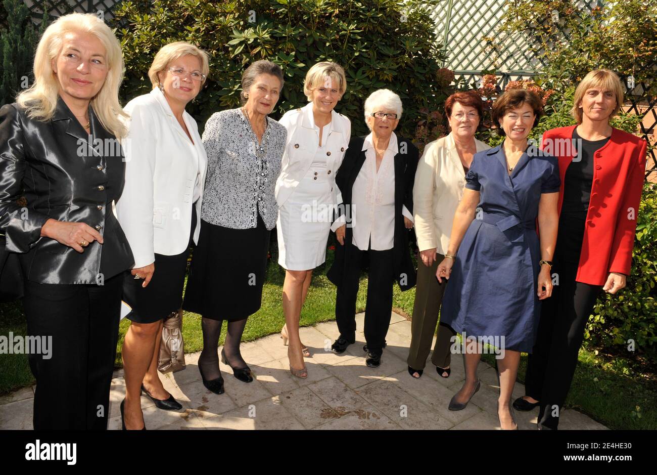 À cause d'elles / Yvette Roudy ; préf. de Simone de Beauvoir