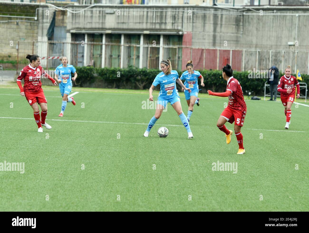 Italie. 23 janvier 2021. Pia Rijsdijk en action pendant le match de Serie A Female, la femme italienne de football de la Ligue au stade “Caduti di Brema” de Naples, sur le terrain Napoli vs Bari, Napoli a gagné le match 1-0. (Photo de Pasquale Gargano/Pacific Press) Credit: Pacific Press Media production Corp./Alay Live News Banque D'Images