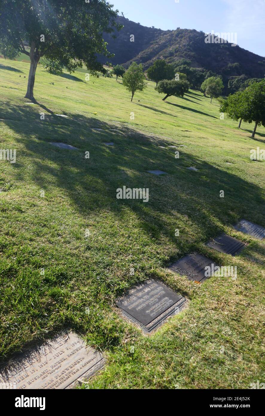 Los Angeles, Californie, États-Unis 21 janvier 2021 UNE vue générale de l'atmosphère de la tombe de l'actrice Janet Waldo à Forest Lawn Memorial Park Hollywood Hills le 21 janvier 2021 à Los Angeles, Californie, États-Unis. Photo par Barry King/Alay stock photo Banque D'Images