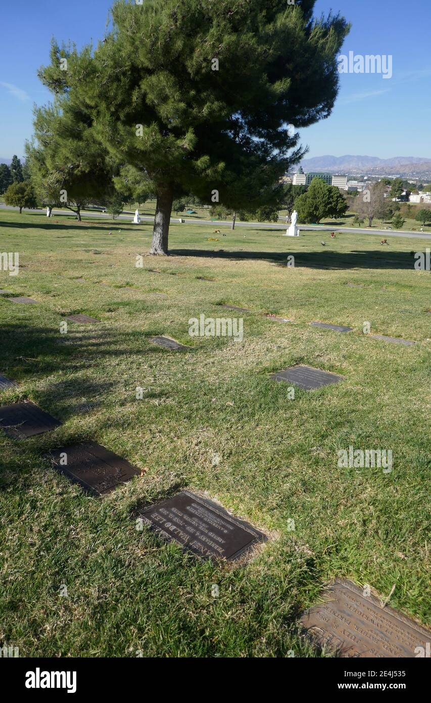 Los Angeles, Californie, États-Unis 21 janvier 2021 UNE vue générale de l'atmosphère de la tombe de l'actrice Janet Waldo à Forest Lawn Memorial Park Hollywood Hills le 21 janvier 2021 à Los Angeles, Californie, États-Unis. Photo par Barry King/Alay stock photo Banque D'Images