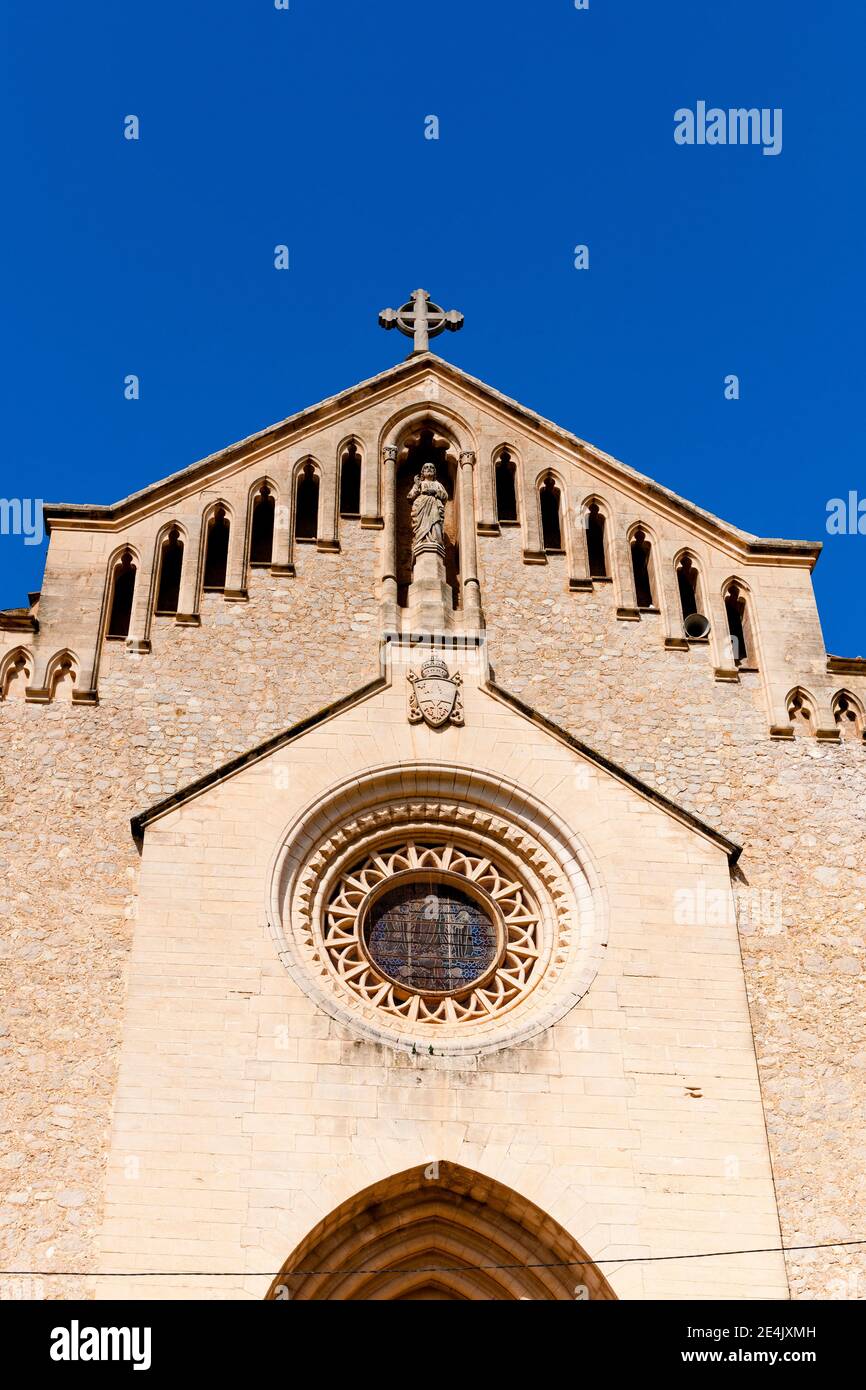 Espagne, Majorque, Arta, façade de la vieille église Banque D'Images