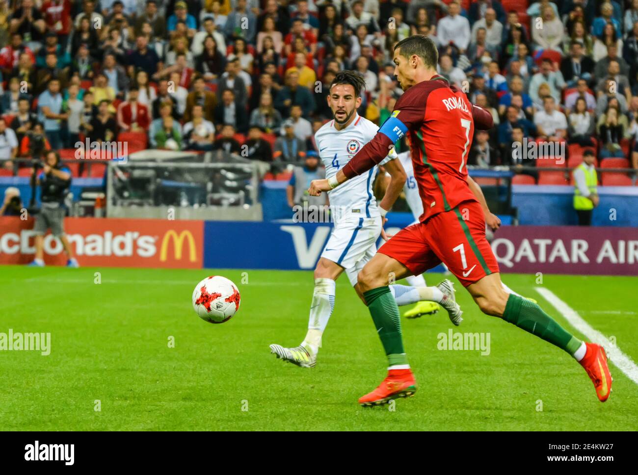 Kazan, Russie – 28 juin 2017. Le capitaine de l'équipe nationale de football du Portugal Cristiano Ronaldo en action pendant la demi-finale de la coupe des Confédérations de la FIFA, Portugal Banque D'Images