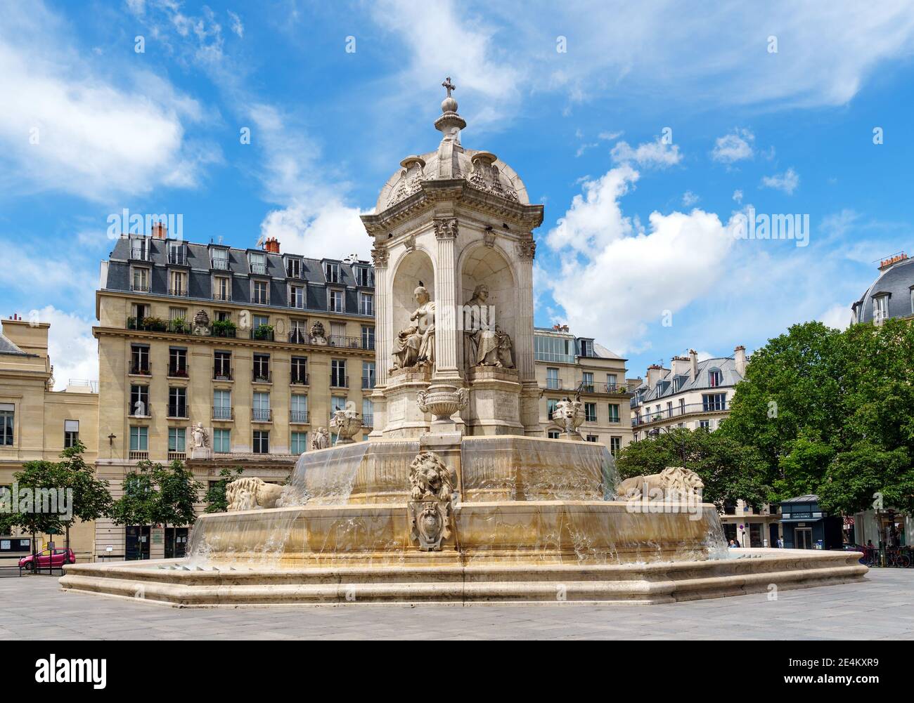 Fontaine De Saint Sulpice, Paris, France Banque D'Images