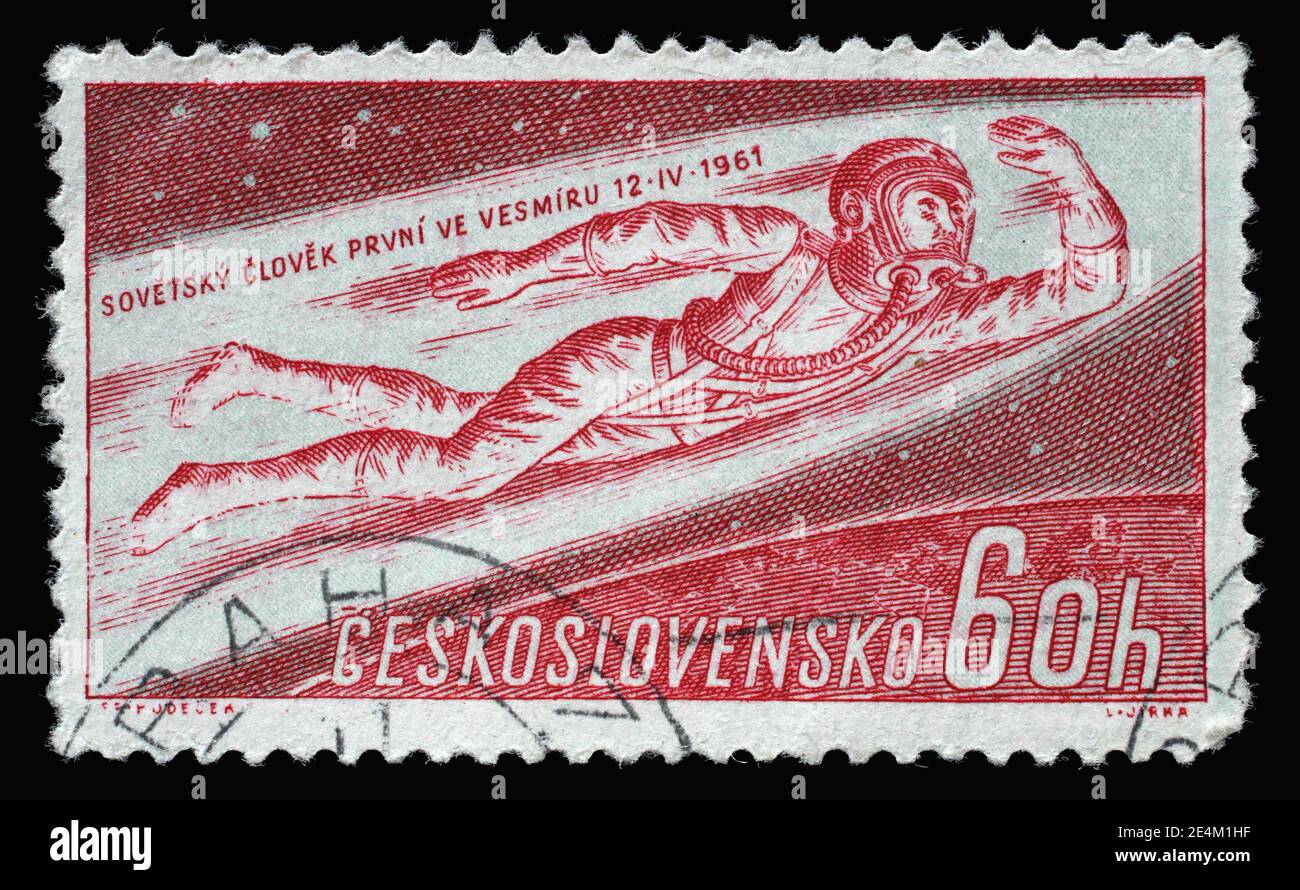 Timbre imprimé en Tchécoslovaquie montre Man Flying into Space, Yuri A. Gagarin, premier homme de la série spatiale, vers 1961 Banque D'Images