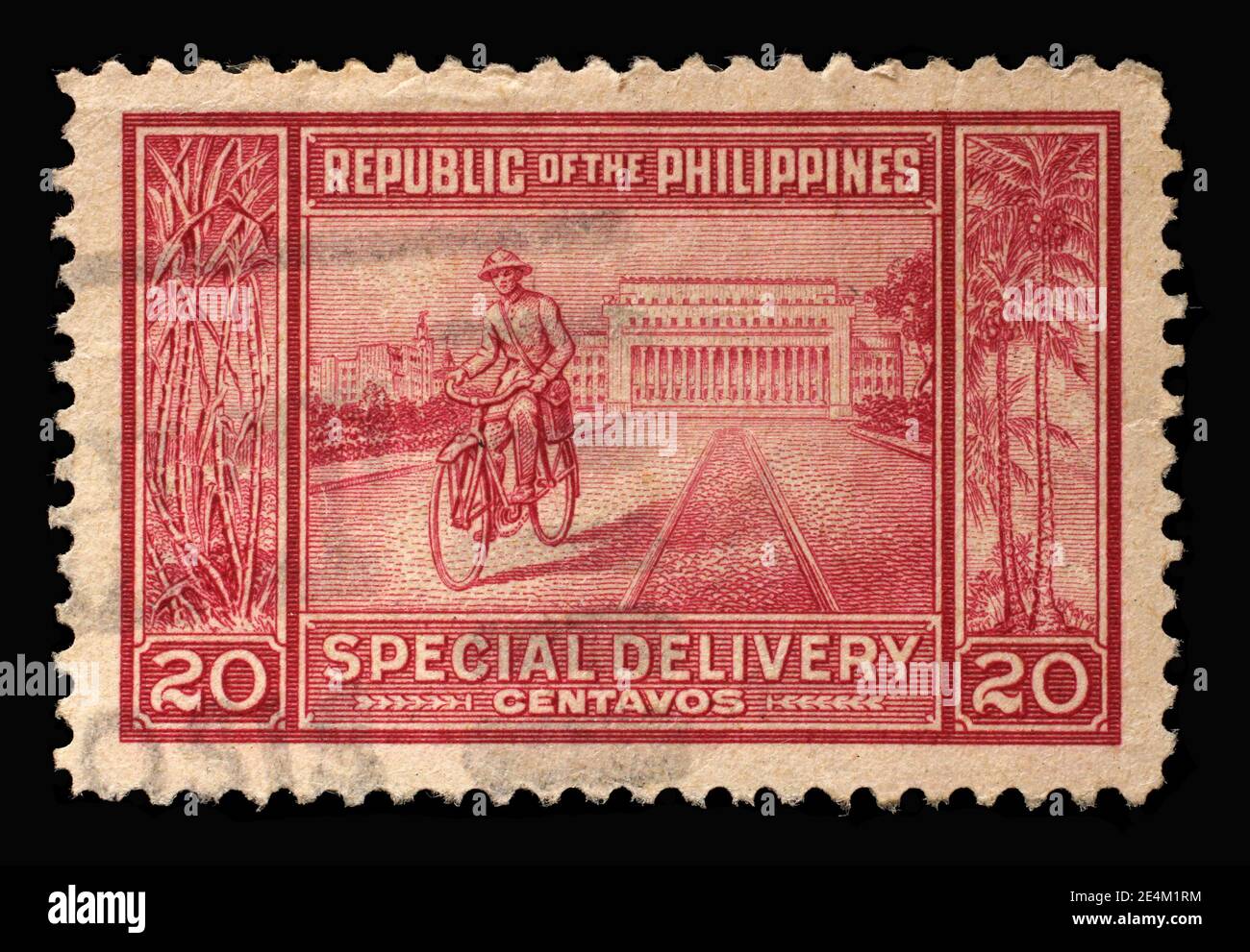 Le timbre imprimé aux Philippines montre le bureau de poste et de messagerie, vers 1947 Banque D'Images