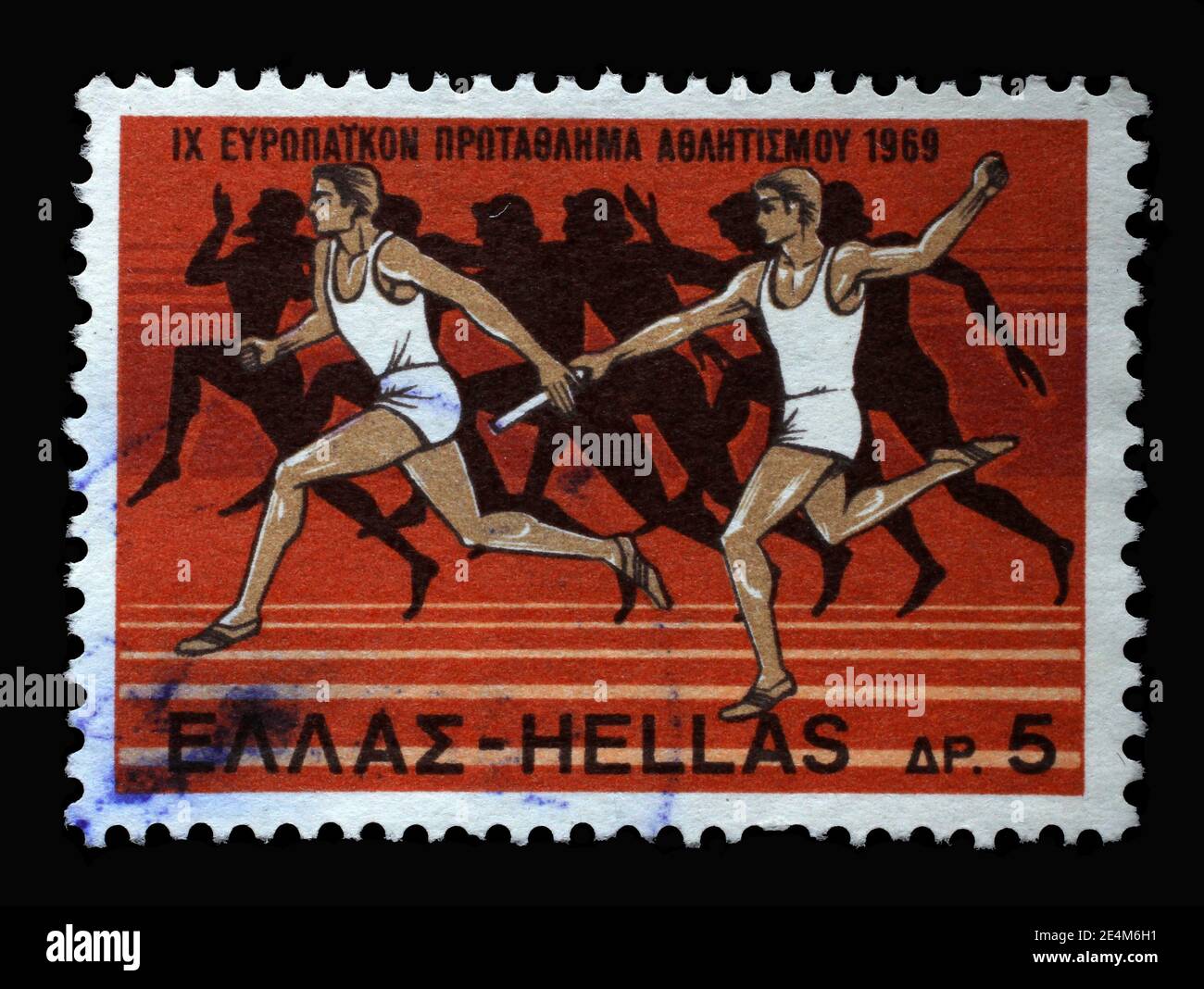 Timbre imprimé en Grèce montre la course de relais et la course d'hommes anciens en arrière-plan, 9e Championnat européen d'athlétisme, Athènes, vers 1969 Banque D'Images