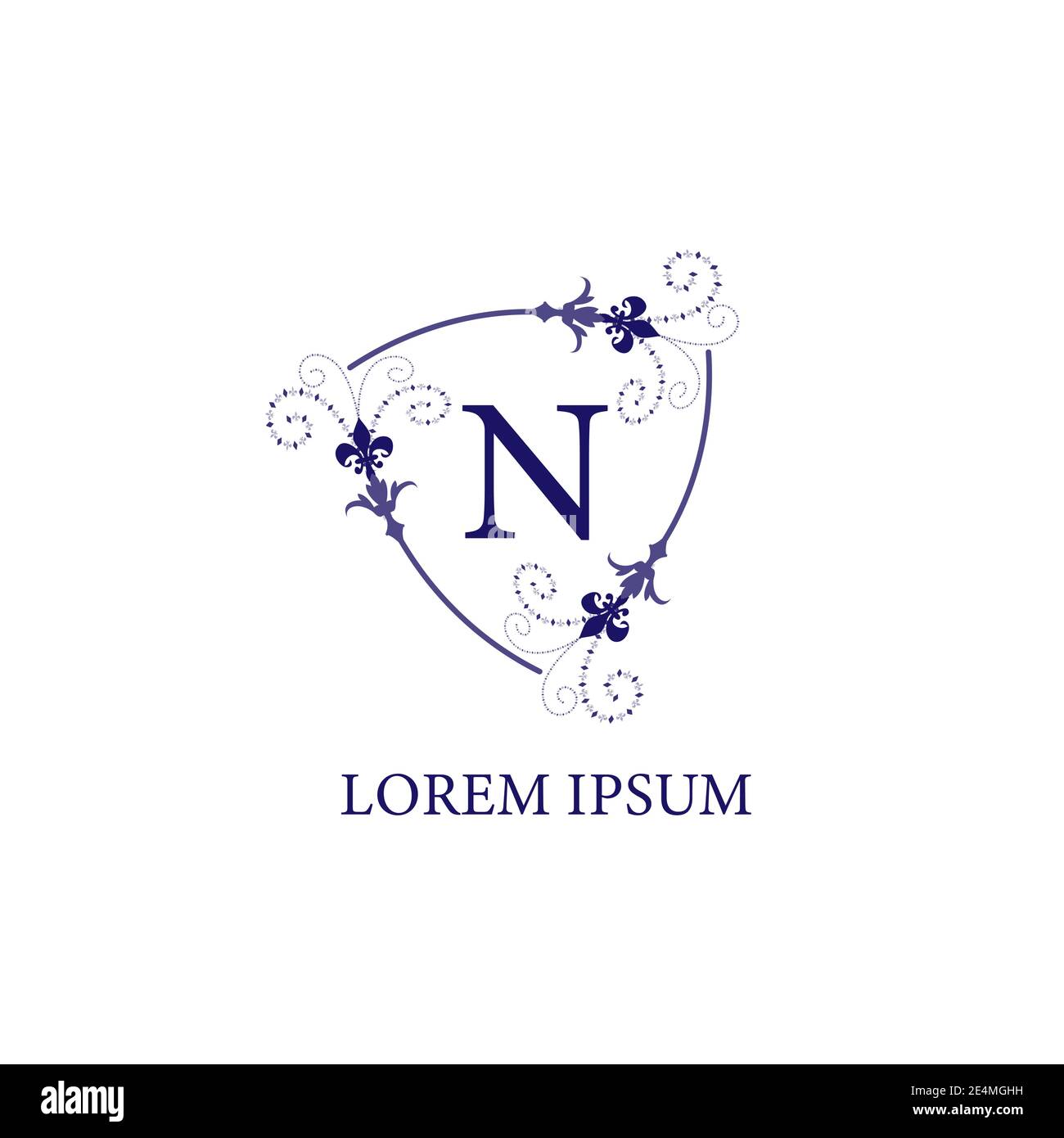 Modèle de logo initial lettre N. Isolé sur fond blanc. Bouclier floral décoratif avec décoration Lily Flower. Violet Violet couleur Illustration de Vecteur