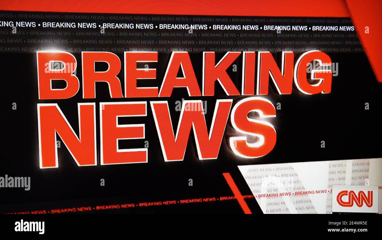 Une capture d'écran de la télévision avec les graphismes de CNN « Breaking News ». Banque D'Images