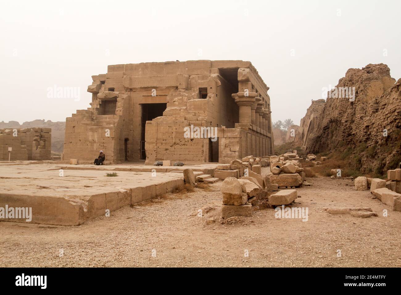 Peintures de relief dans le temple de Sethos I à Abydos, Egypte Banque D'Images