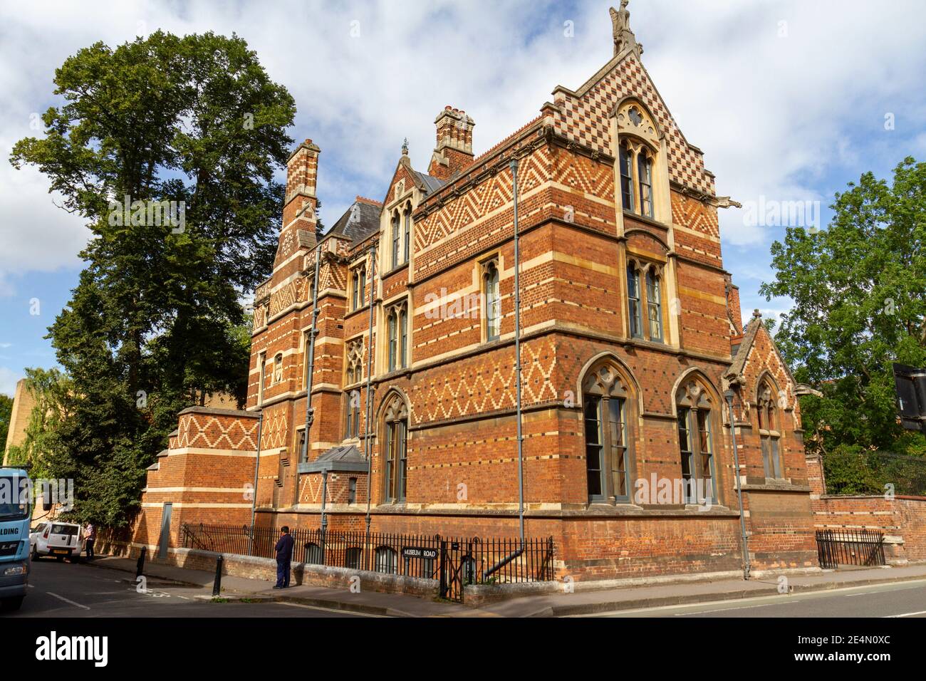 The Wardens Lodge, Keble College, Université d'Oxford, à l'angle de Museum Road et Parks Road, Oxford, Oxfordshire, Royaume-Uni Banque D'Images