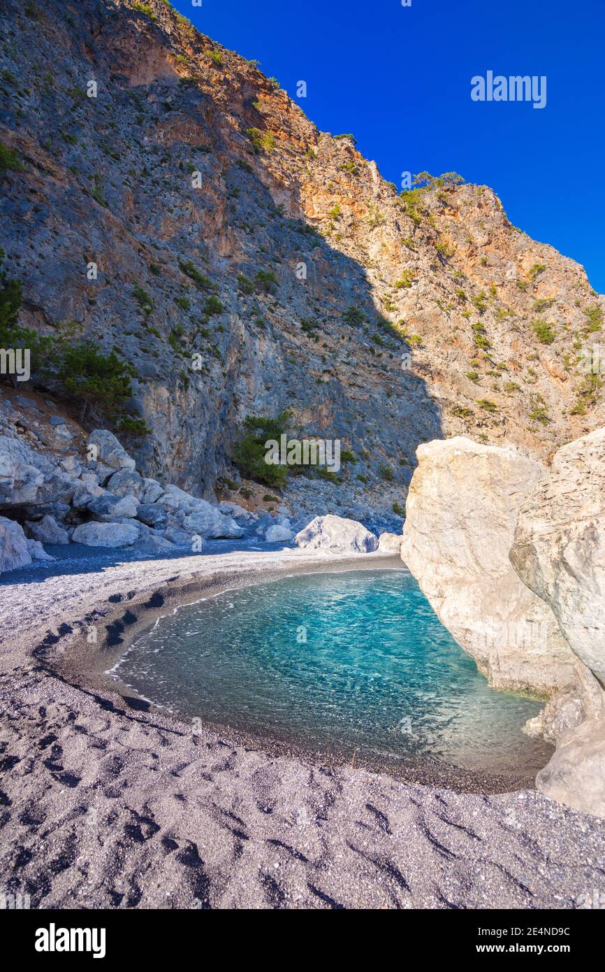 Incroyable plage de Kalogeros près d'Agia Roumeli, Chania, Crète, Grèce. Banque D'Images