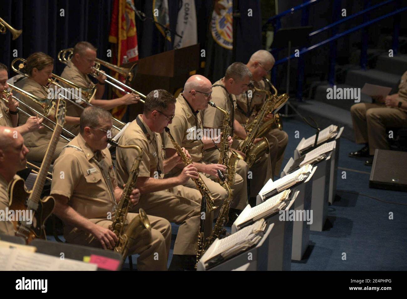 Concert du 50e anniversaire du MCPON au U.S. Navy Memorial Banque D'Images