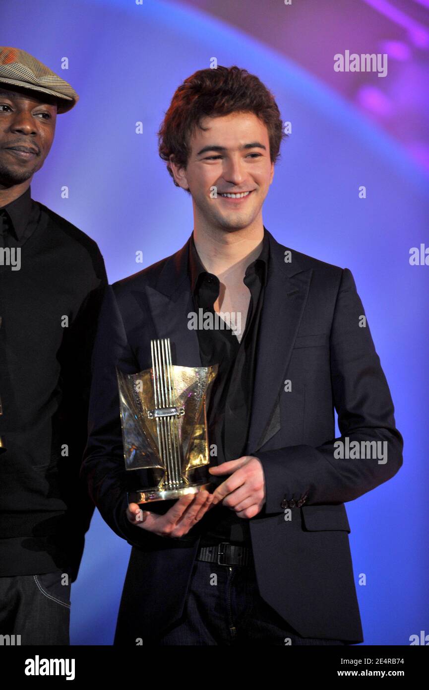 Renan Luce lors de la 23e cérémonie des "victoires de la musique" qui s'est tenue au hall Zenith à Paris, France, le 8 mars 2008. Photo de Gouhier-Nebinger/ABACAPRESS.COM Banque D'Images