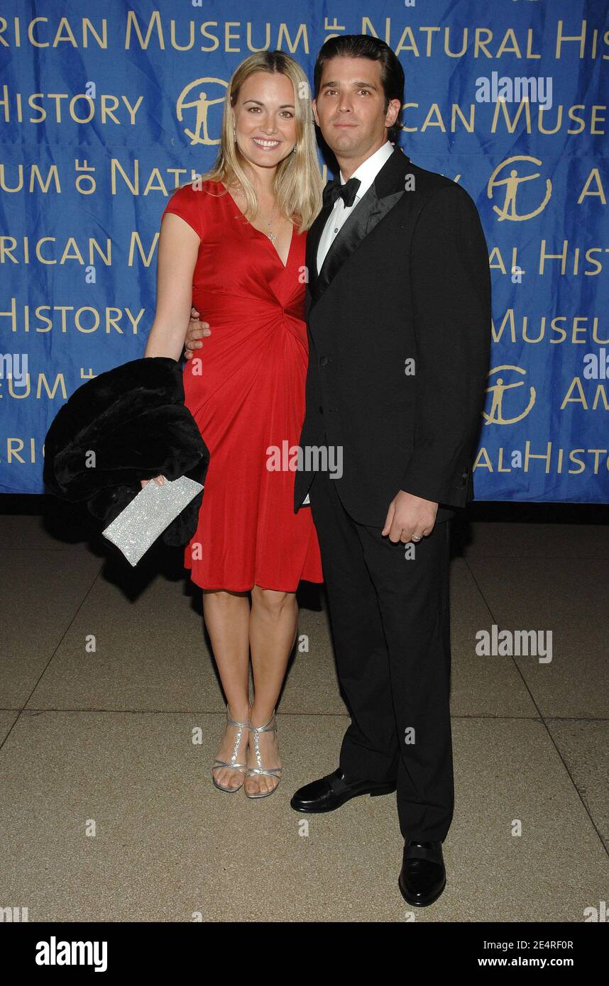 Vanesa Trump et Donald Trump Jr. Arrivent pour la « danse d'hiver » annuelle au Musée américain d'histoire naturelle de New York, NY, États-Unis le 11 mars 2008. Photo de S.Vlasic/ABACAPRESS.COM Banque D'Images