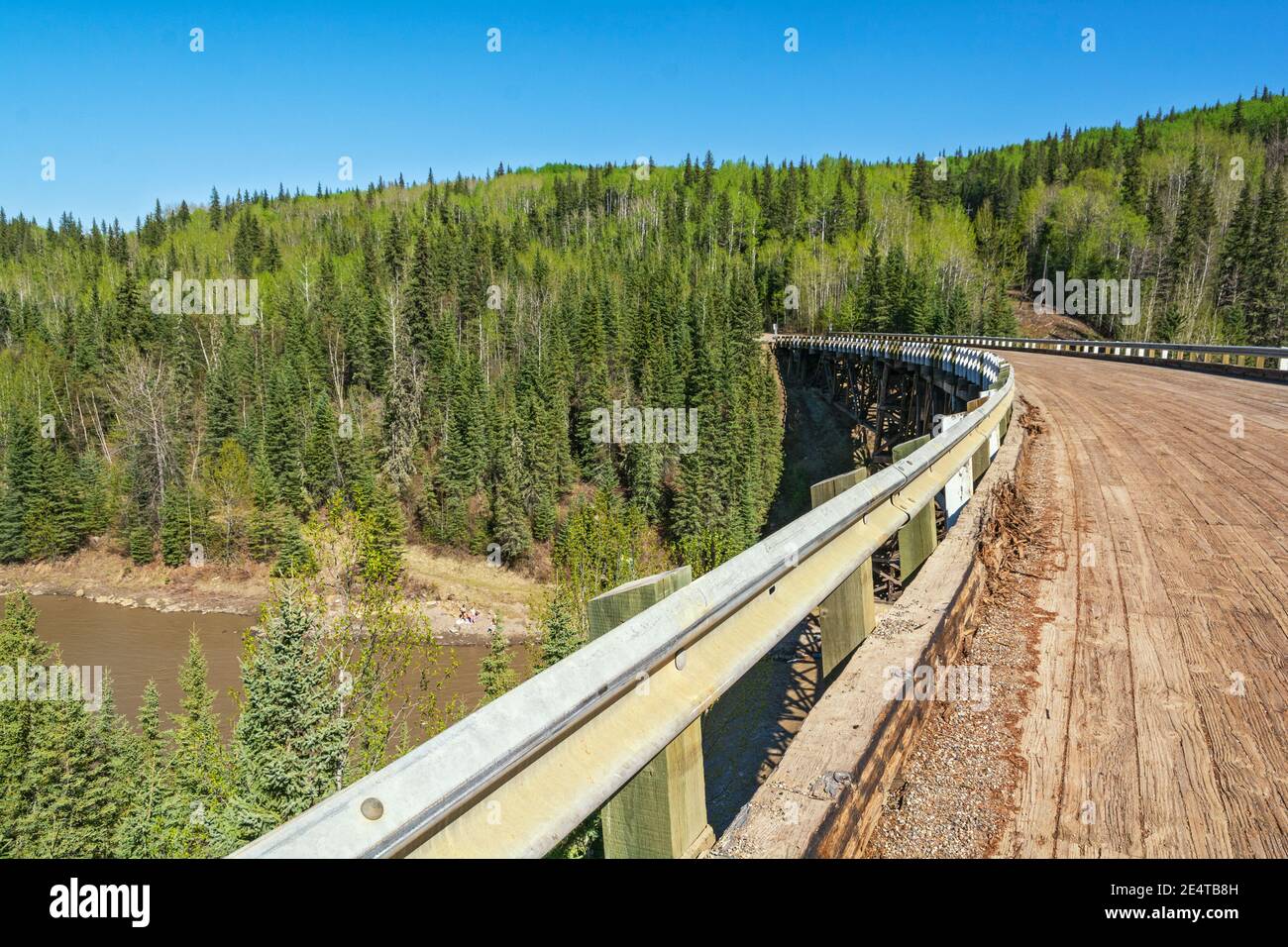 Canada, Colombie-Britannique, Old Alaska Highway, pont courbe Kiskatinaw construit en 1942-43 au point milliaire 21 Banque D'Images