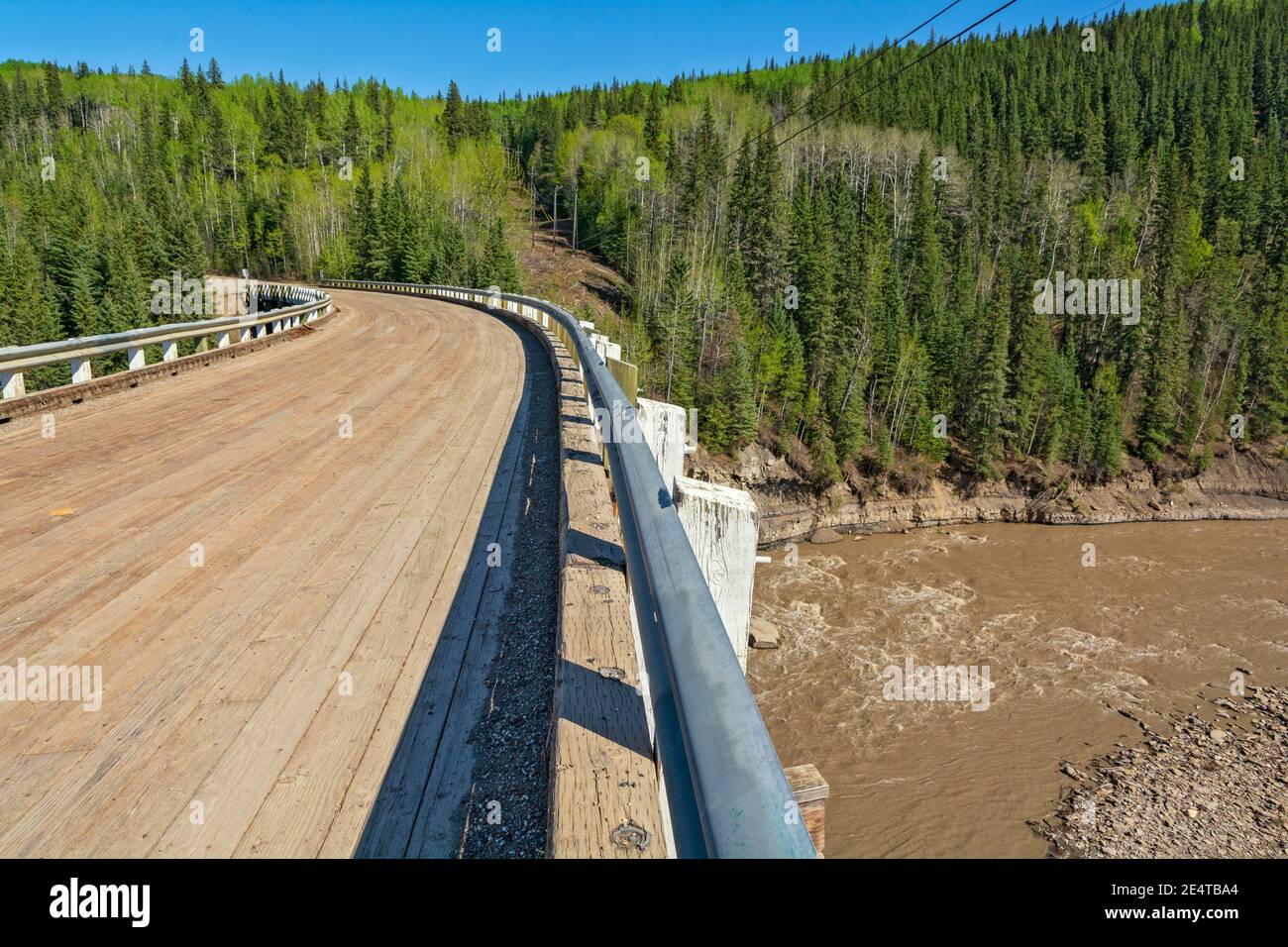 Canada, Colombie-Britannique, Old Alaska Highway, pont courbe Kiskatinaw construit en 1942-43 au point milliaire 21 Banque D'Images