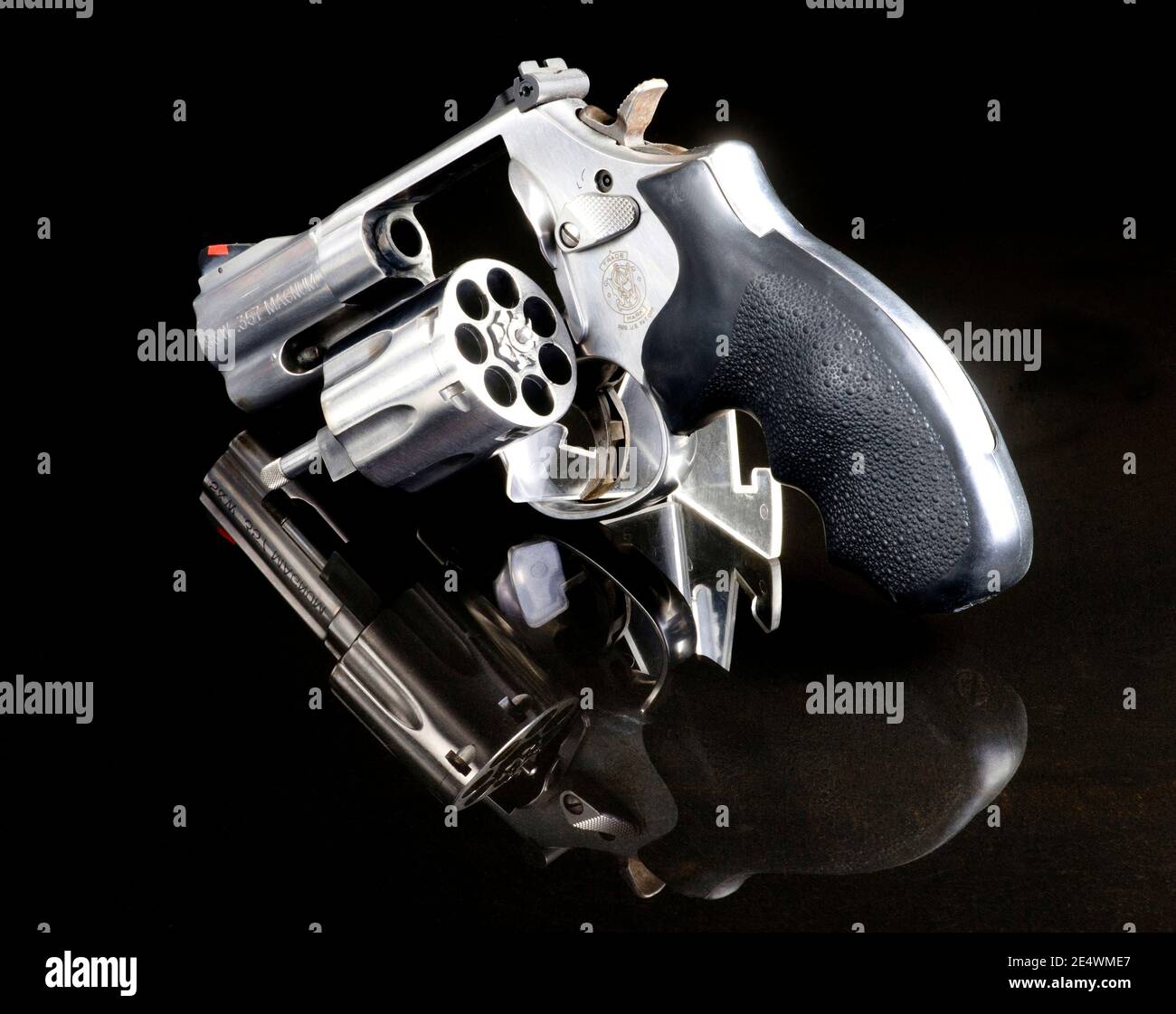 Dallas, Texas - Jan 2021 Smith et Wesson 357, revolver Magnum six Shooter. Parfois appelé un snubnose. Banque D'Images