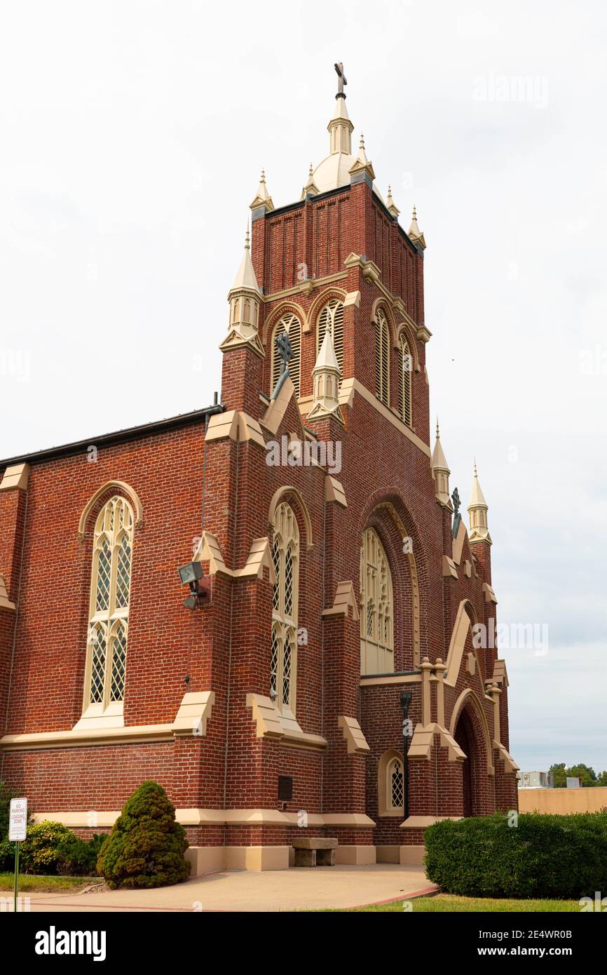 Cape Girardeau, Missouri, États-Unis - 29 août 2020 : vue sur l'église Saint-Vincents Banque D'Images
