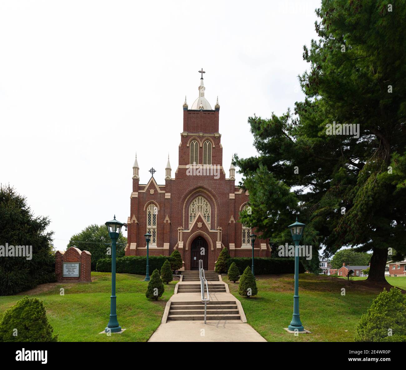 Cape Girardeau, Missouri, États-Unis - 29 août 2020 : vue sur l'église Saint-Vincents Banque D'Images