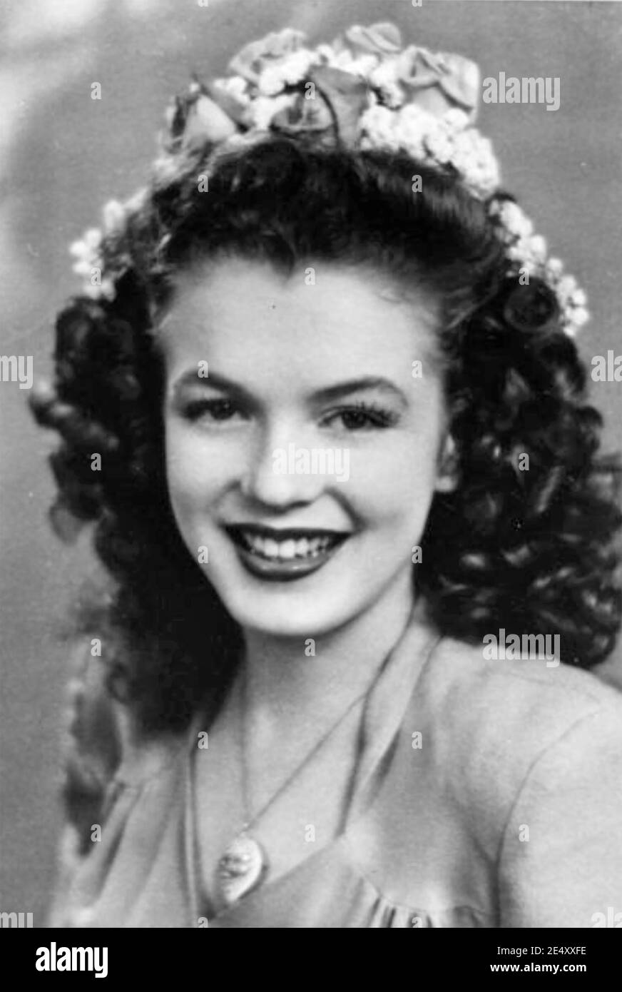 MARILYN MONROE (1926-1962) actrice américaine vers 1944. Banque D'Images