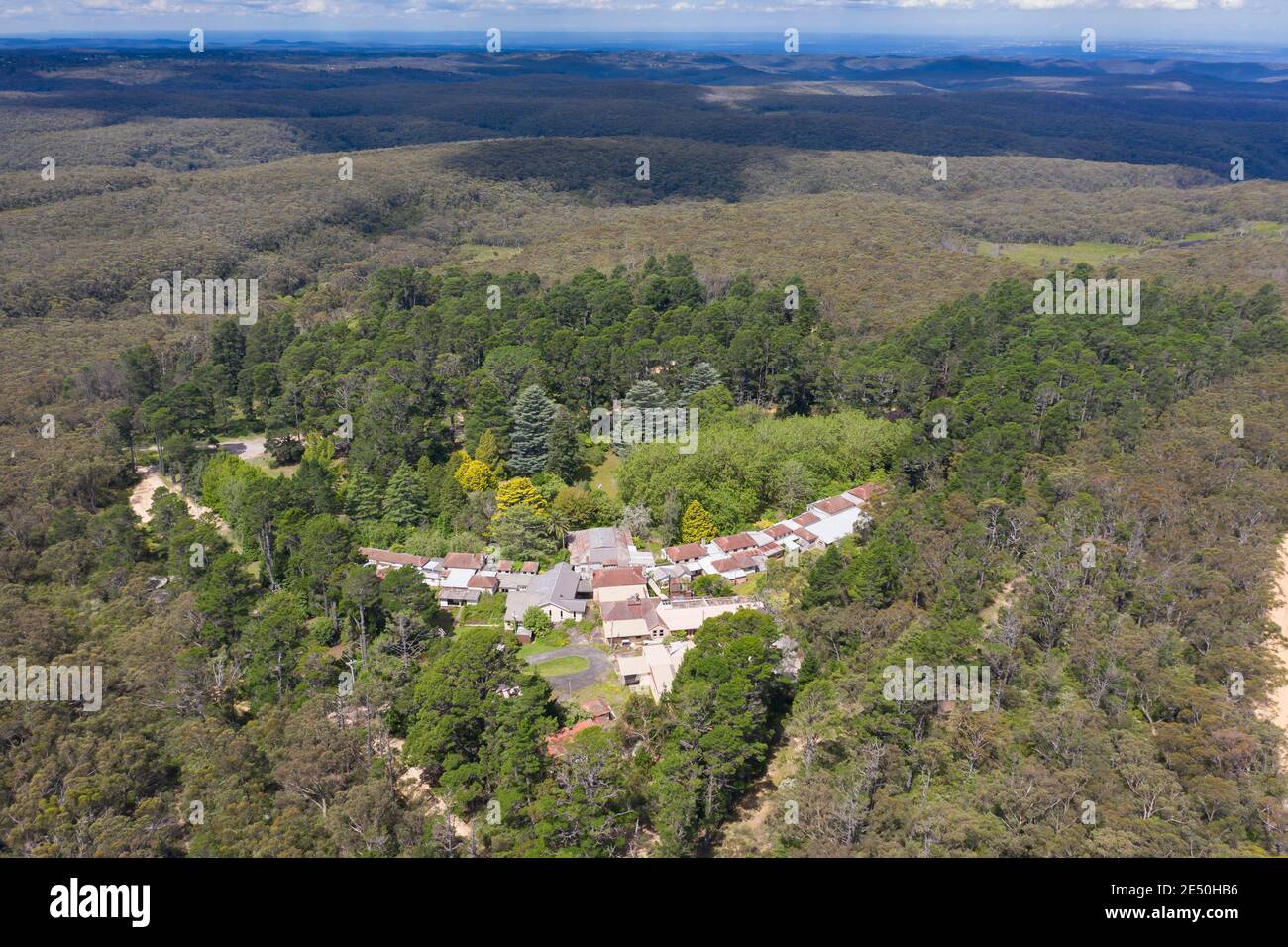 Vue aérienne du Sanatorium de la Reine Victoria abandonné dans le Blue Mountains dans la région de Nouvelle-Galles du Sud en Australie Banque D'Images
