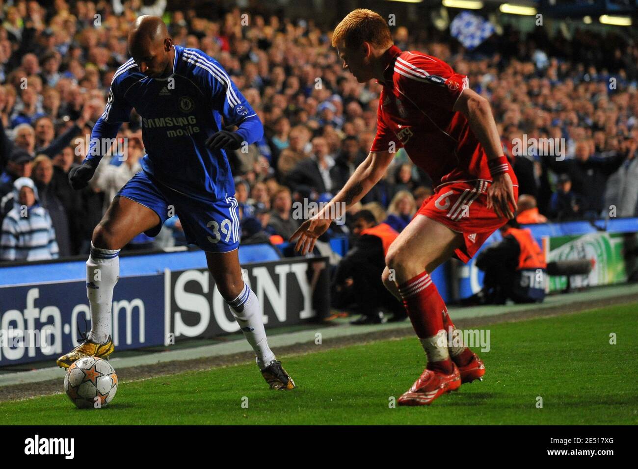 Nicolas Anelka de Chelsea lors du match de football de l'UEFA Champions  League, demi-finale, second Leg, Chelsea vs Liverpool au Stamford Bridge à  Londres, Royaume-Uni, le 30 avril 2008. Chelsea a gagné