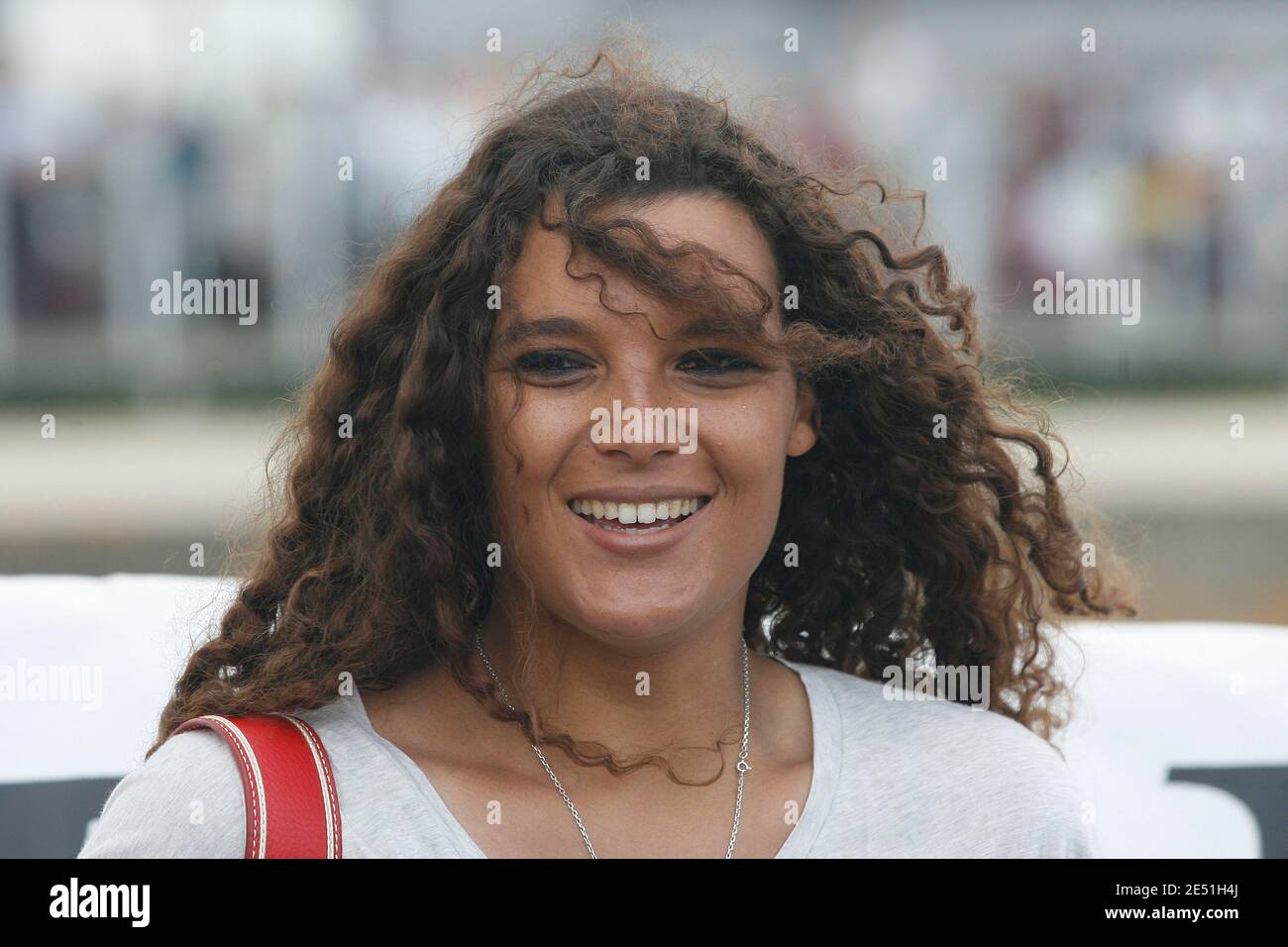 Marie Tabarly, fille de la légende française de la voile, le regretté Eric Tabarly, assiste à l'ouverture de la « ville de la voile - Eric Tabarly » pour marquer le 10e anniversaire de sa mort à Lorient, dans l'ouest de la France, le 17 mai 2008. Photo de Thomas Bregardis/Cameleon/ABACAPRESS.COM Banque D'Images