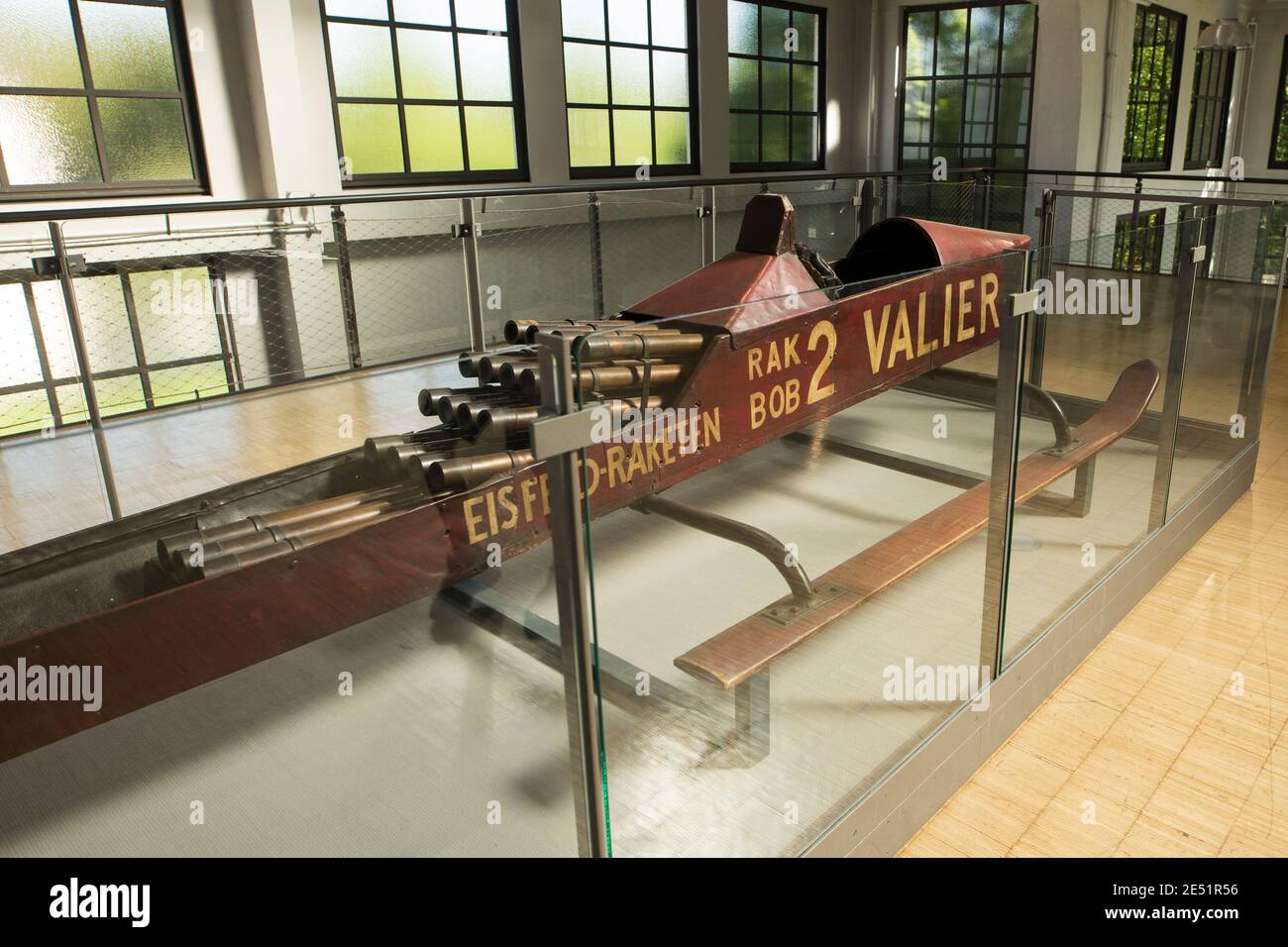 Max Valier RAK BOB, traîneau à roquette au Deutsches Museum Verkehrszentrum (centre de transport) à Munich, en Allemagne. Banque D'Images