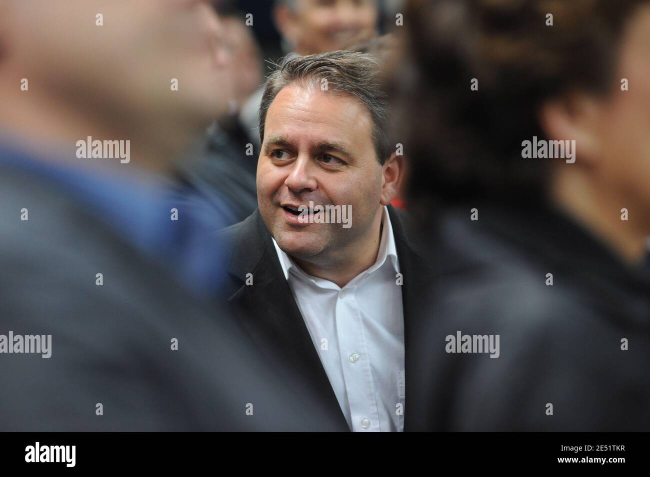 Le Ministre Francais Du Travail Xavier Bertrand Assiste Au Match Final De Football De La Coupe Francaise Paris Saint Germain Contre L Olympique Lyonnais Au Stade De France A Saint Denis Pres De Paris France