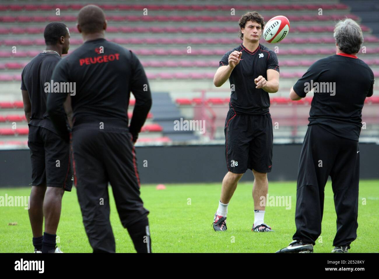 Yannick Jauzion de Toulouse lors d'une session d'entraînement au stade Ernest-Wallon à Toulouse, France, le 16 juin 2008/photo par Alex/Cameleon/ABACAPRESS.COM Banque D'Images