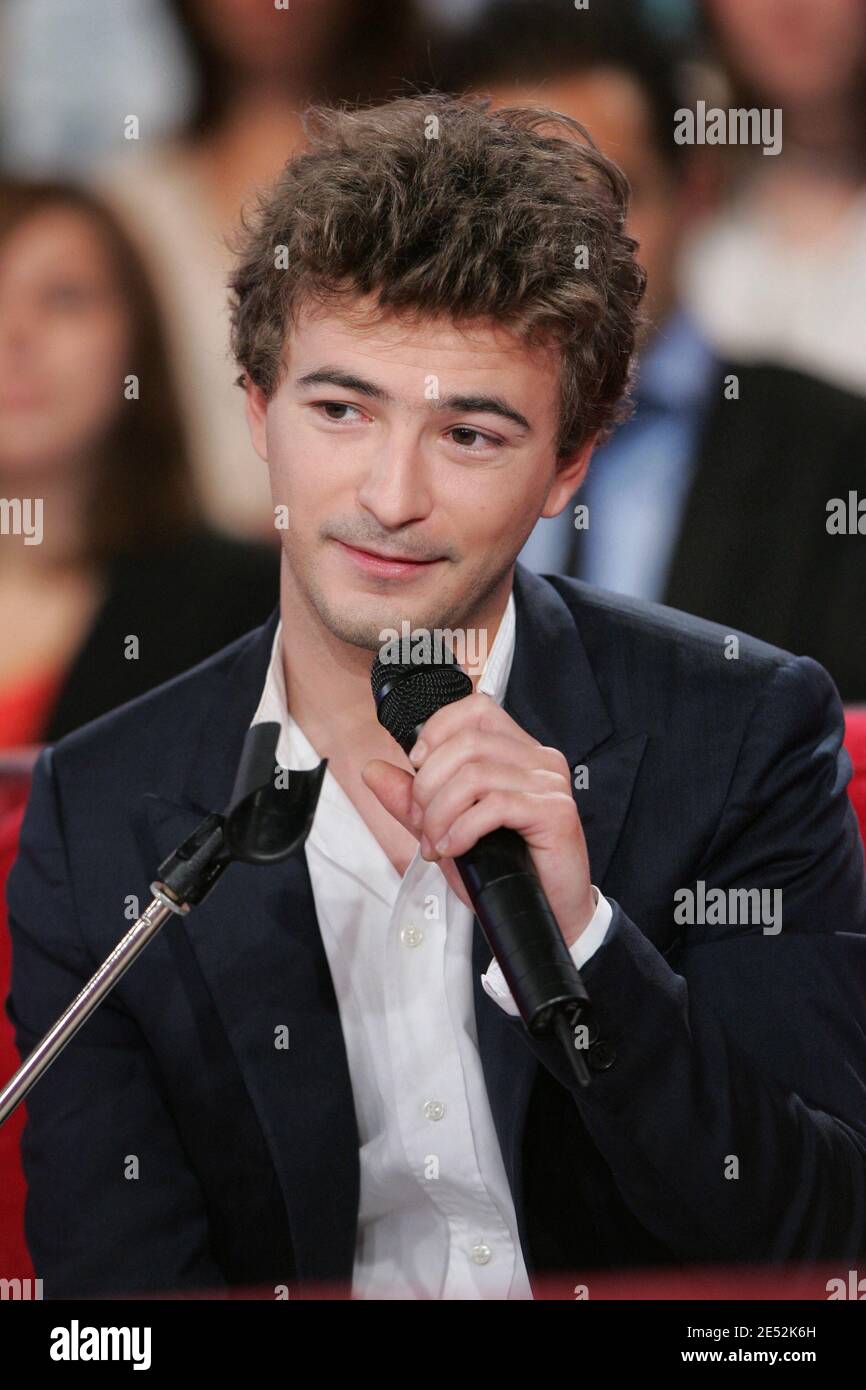 Renan Luce lors de l'enregistrement de l'émission Dimanche a Paris, France, le 29 mai 2008. Photo Max Colin/ABACAPRESS.COM Banque D'Images