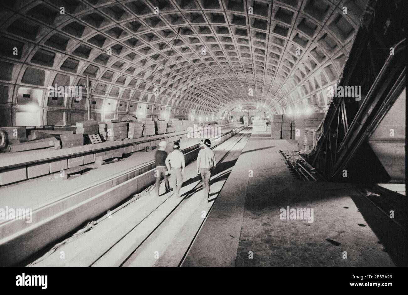 Le visage changeant de Washington, D.C., photo archivistique de la construction du métro de Washington. ÉTATS-UNIS. 10 avril 1974 Banque D'Images