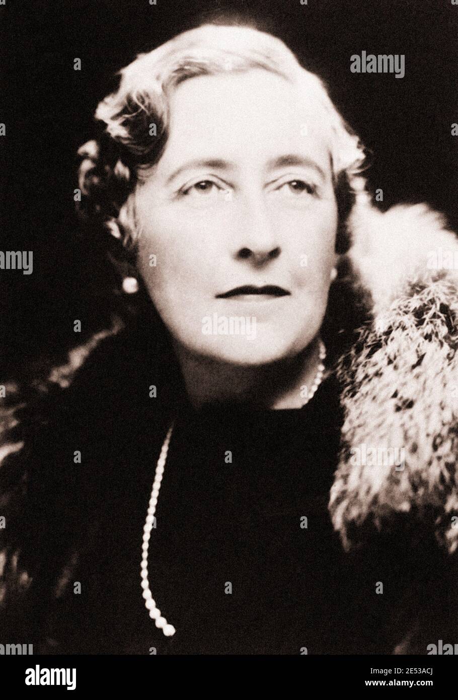 Dame Agatha Mary Clarissa Christie Banque d