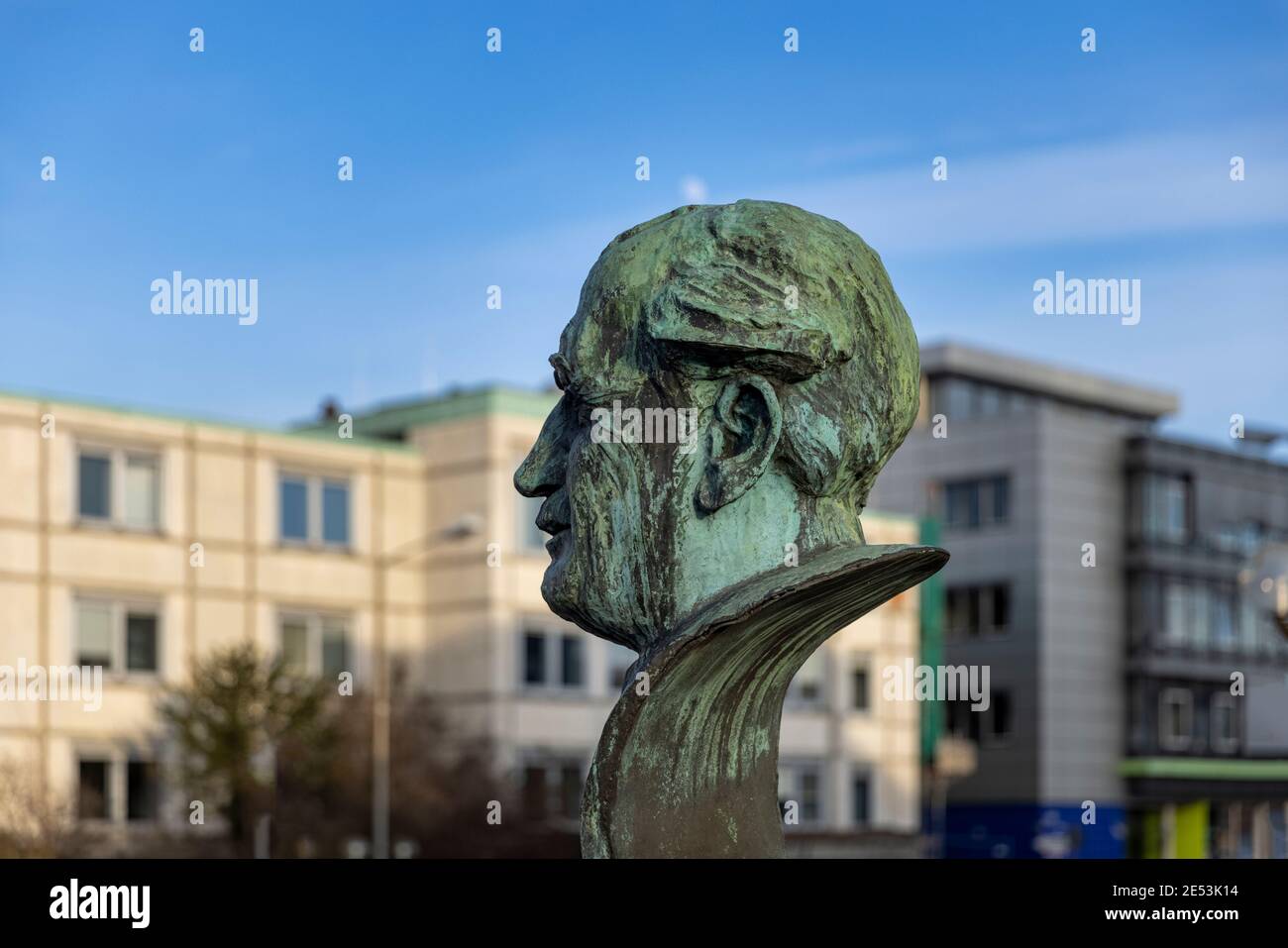 Statue de bronze de Ferdinand Porsche à Wolfsburg, Allemagne Banque D'Images