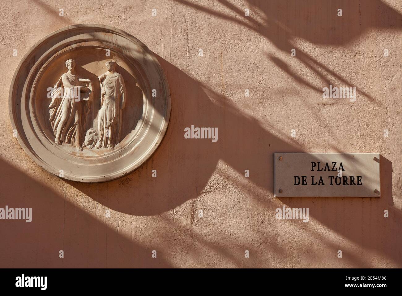 Détails à l'intérieur du village commercial de Torreablo, inspiré par le style de l'architecture italienne, Benavidez, Buenos Aires, Argentine. Banque D'Images