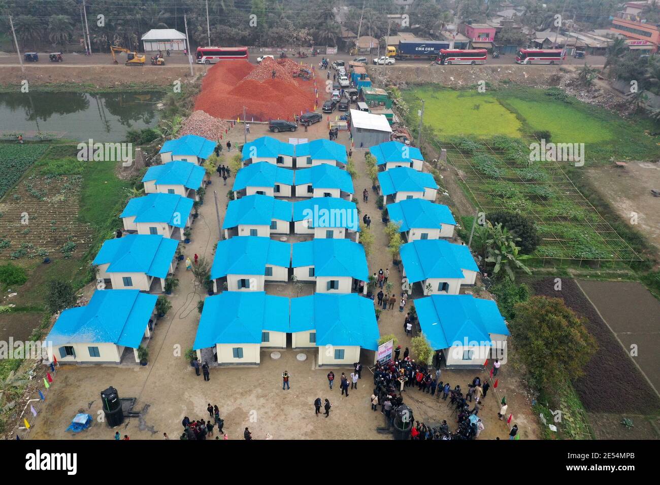 Narayanganj, Bangladesh - le 20 janvier 2021 : une vue d'ensemble du projet de refuge pour les sans-abri à Rupganj à Narayanganj. Banque D'Images