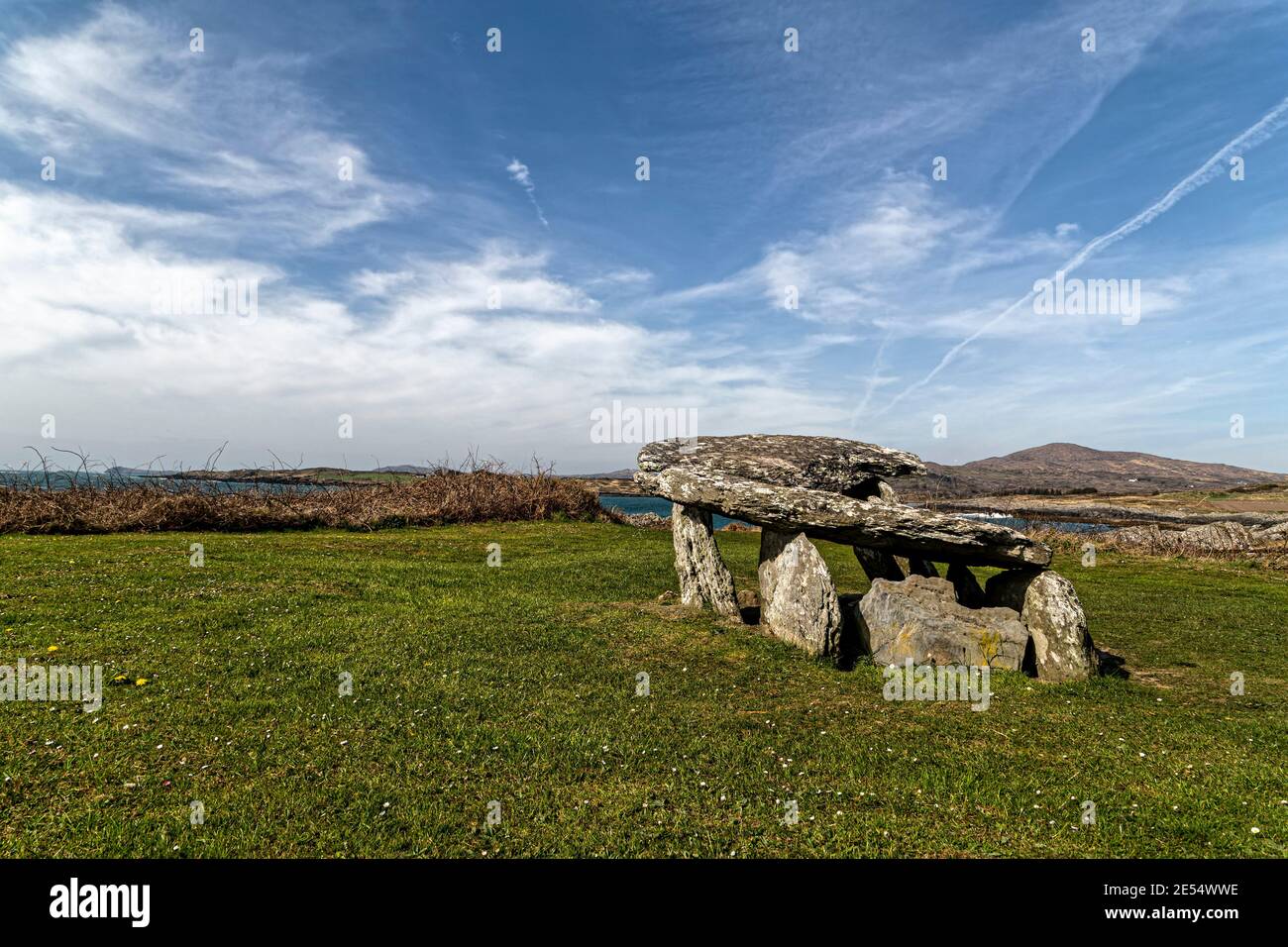 Autel, Comté de Cork, Irlande. 20 avril 2016. La tombe en coin d'autel mégalithique a été construite à la fin de l'âge de pierre (ca. 3000 à 2000 BC). Banque D'Images