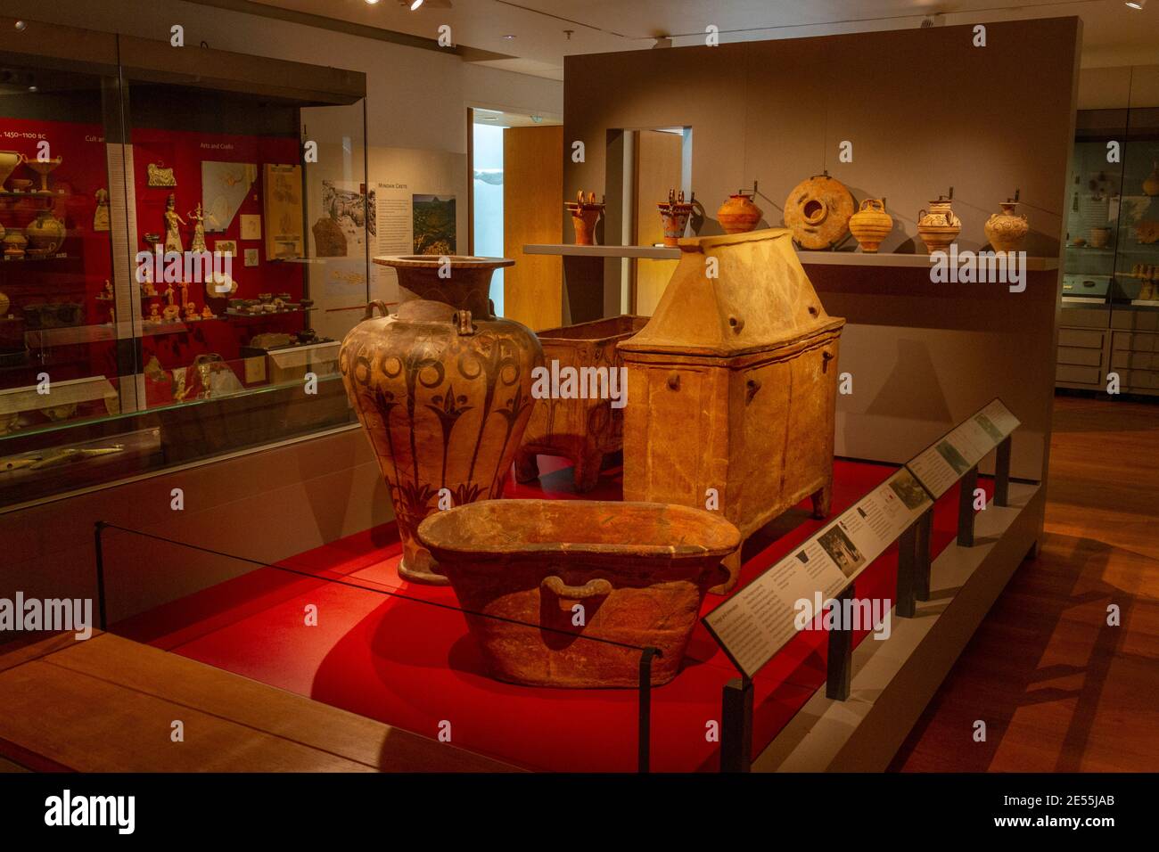 Vue générale des expositions de la galerie vie et mort dans l'ancienne Égypte, Ashmolean Museum, Oxford UK. Banque D'Images