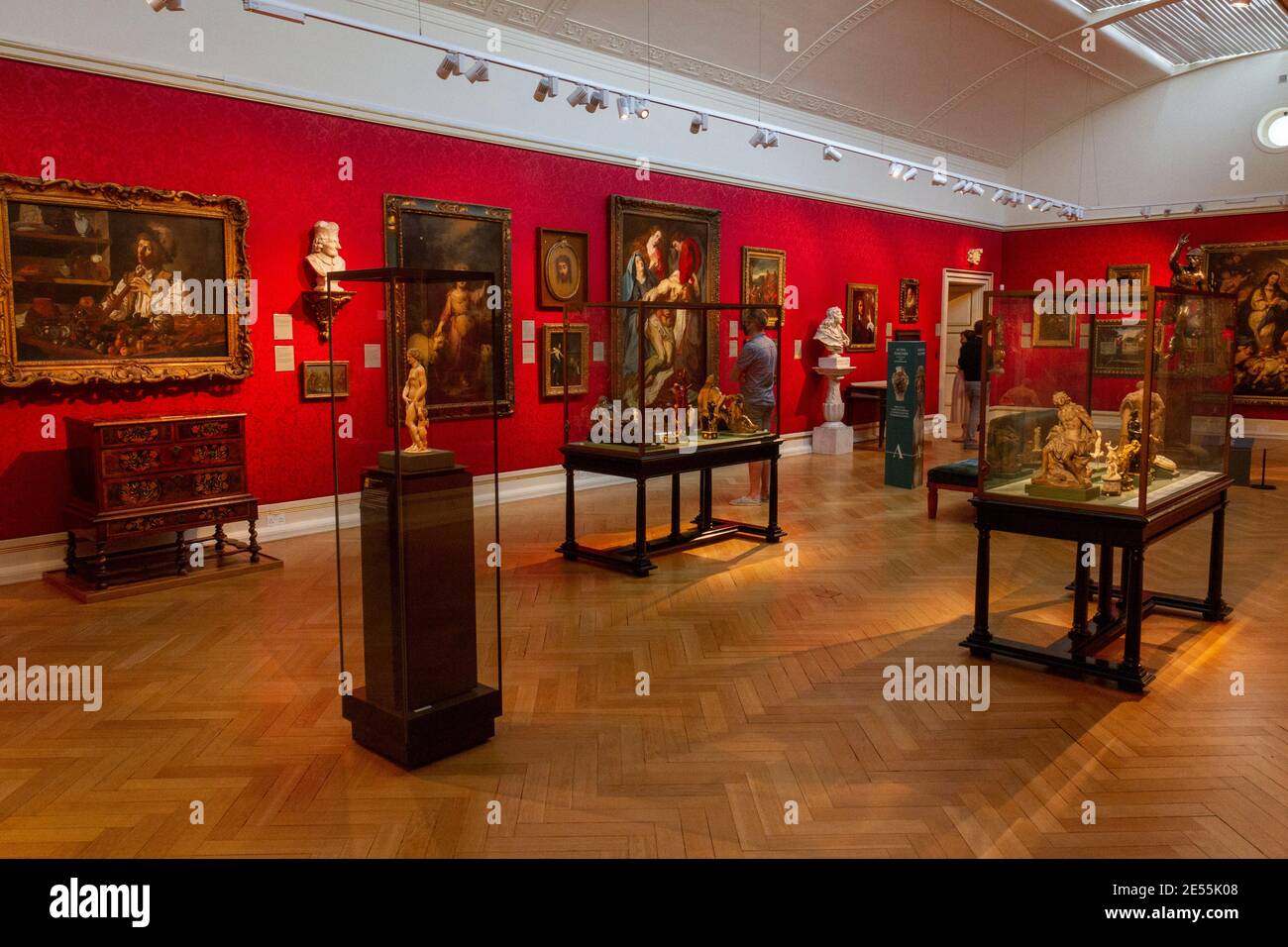 Vue générale de la galerie d'art baroque européen (1600-1700), musée Ashmolean, musée d'art et d'archéologie de l'Université d'Oxford, Oxford, Royaume-Uni. Banque D'Images